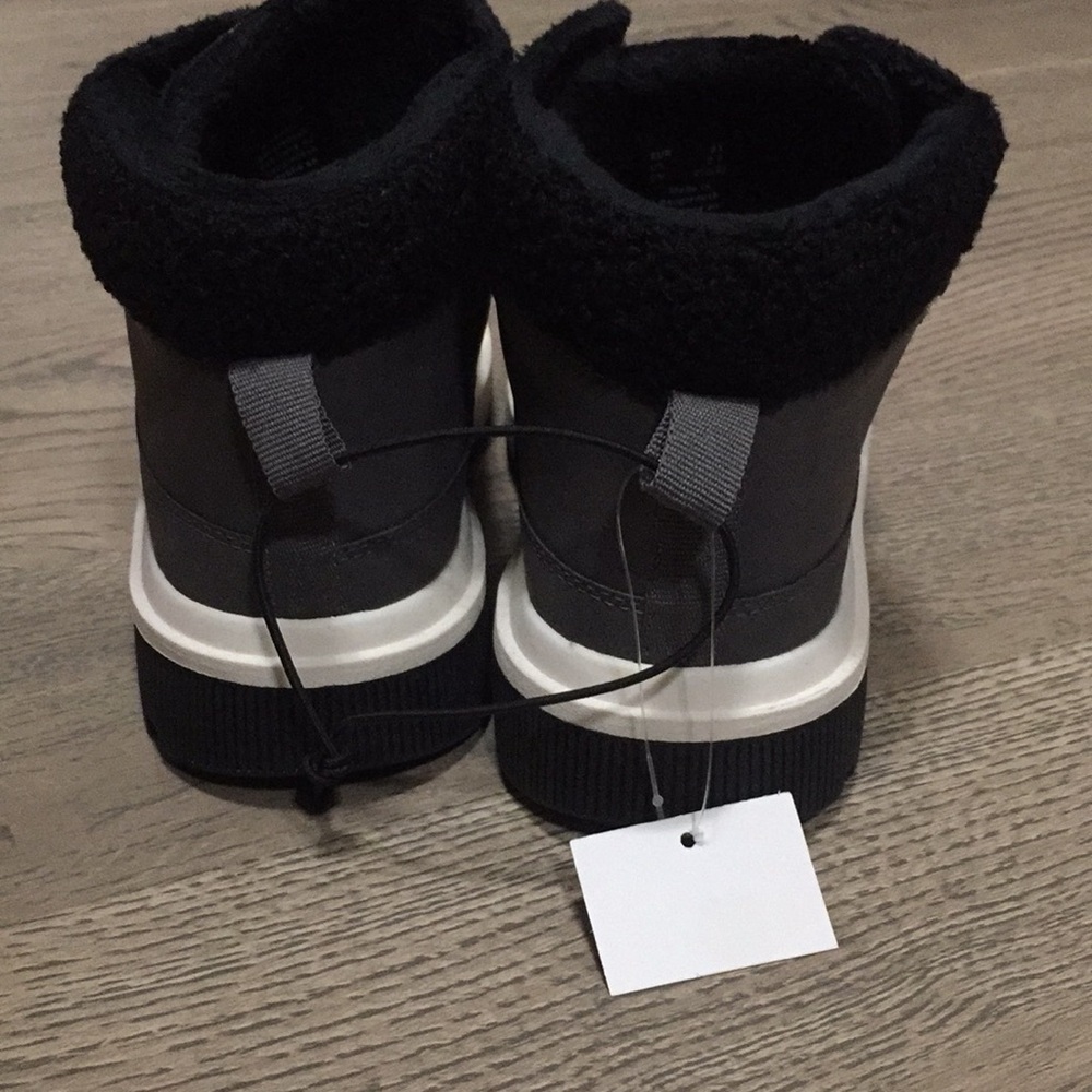 H&M boys Sz 2.5/34 warm lined hi top boot sneaker - Picture 7 of 14